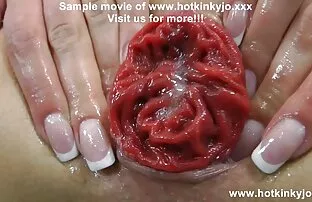 XXX ساخت سرگرم کننده از یک دختر لينگ سكسي برهنه