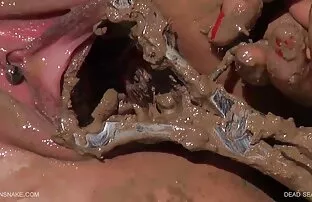 XXX دختر پرداخت لینک کانالهای سکسی درتلگرام می شود با بدن او بدهی های پدرش