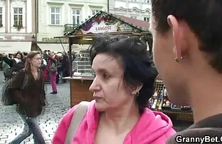 XXX سبزه طول می کشد خاموش شورت کانال هایسکسی تلگرام از دوست دختر و نوازش مهبل (واژن) او