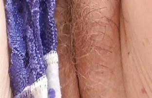 XXX مرد طاس در الاغ یک زن زیبا و نوجوان با نونوجوانان خوب كانال جوك سكسي
