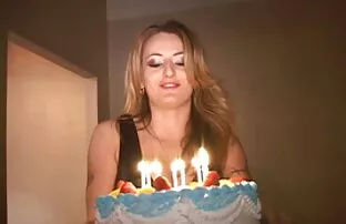 XXX صبح کانال تلگرام فیلم اونجوری زود عشق