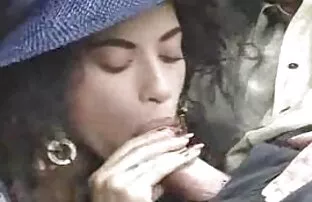 XXX زیبا و دلفریب, ارگاسم نونوجوان لینک کانال داستانهای سکسی تلگرام در وب کم با dildo مورد علاقه خود را